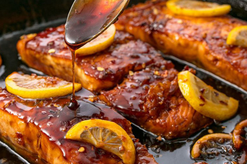 Honey Garlic Glazed Salmon