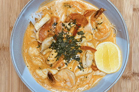 Chicken & Prawn Laksa